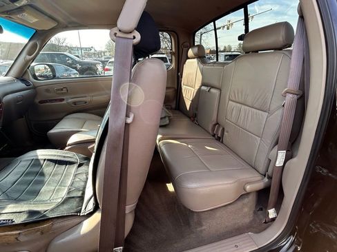 Used 2000 Toyota Tundra Limited image 14