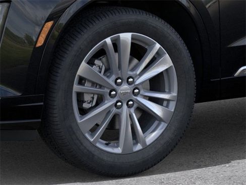 New 2025 Cadillac XT6 Premium Luxury image 9