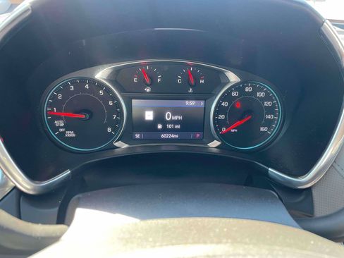 Used 2020 Chevrolet Equinox Premier FWD image 9