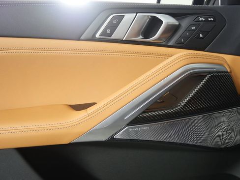 New 2026 BMW X6 M60i image 9