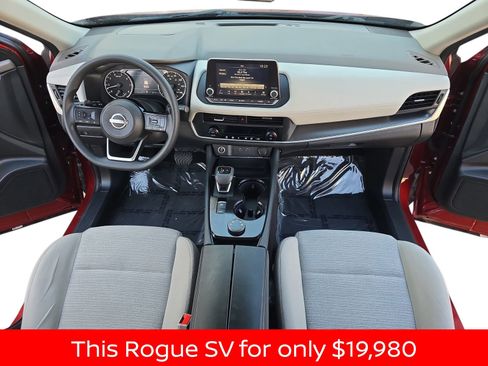 Used 2023 Nissan Rogue SV image 15