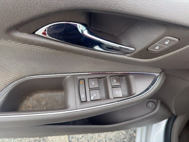 Used 2017 Chevrolet Cruze LS FWD image 25