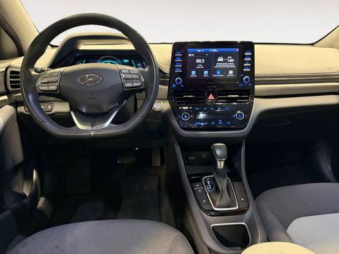 Used 2020 Hyundai Ioniq SEL image 11