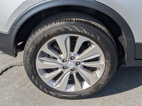 Used 2018 Buick Encore Preferred AWD/4WD image 12