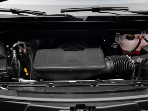 Used 2024 Chevrolet Suburban RST w/ Luxury Package image 71