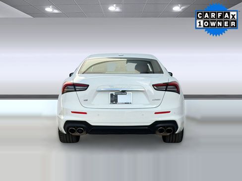 Used 2023 Maserati Ghibli Modena Q4 image 10