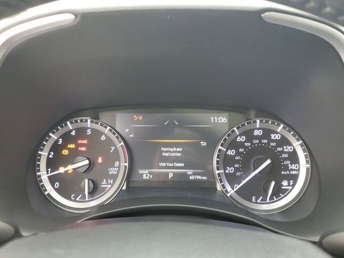 Used 2022 Toyota Highlander XSE AWD/4WD image 28