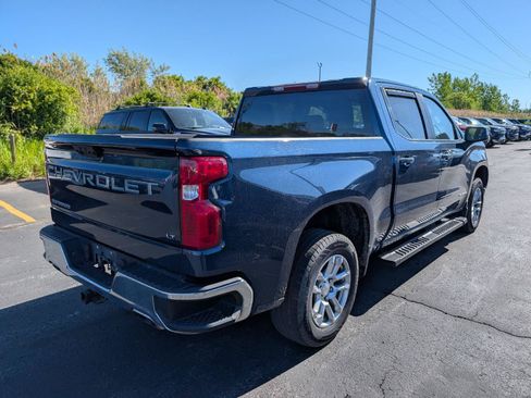 Used 2023 Chevrolet Silverado 1500 LT w/ Z71 Off-Road Package AWD/4WD image 13
