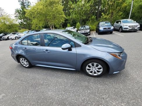 Used 2023 Toyota Corolla LE FWD image 14