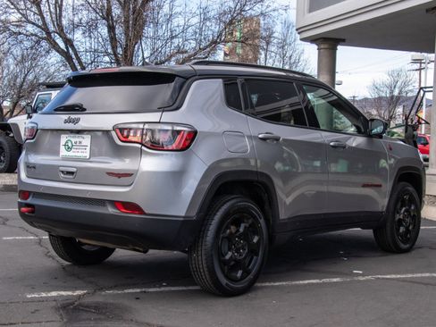 Used 2023 Jeep Compass Trailhawk image 7