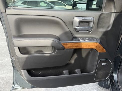 Used 2017 Chevrolet Silverado 3500 High Country w/ Duramax Plus Package image 26