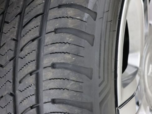 Used 2020 Cadillac Escalade Luxury AWD/4WD image 16
