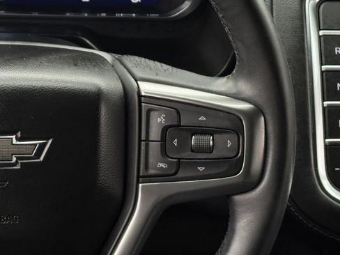 Used 2023 Chevrolet Tahoe Z71 w/ Luxury Package AWD/4WD image 15