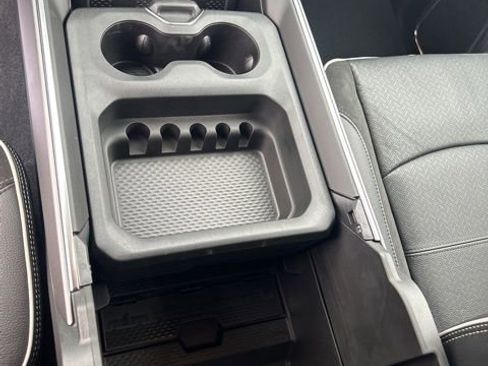 New 2026 RAM 2500 Laramie w/ Night Edition AWD/4WD image 23