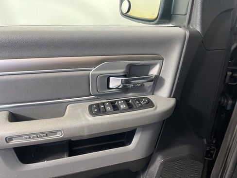 Used 2016 RAM 1500 Big Horn image 15