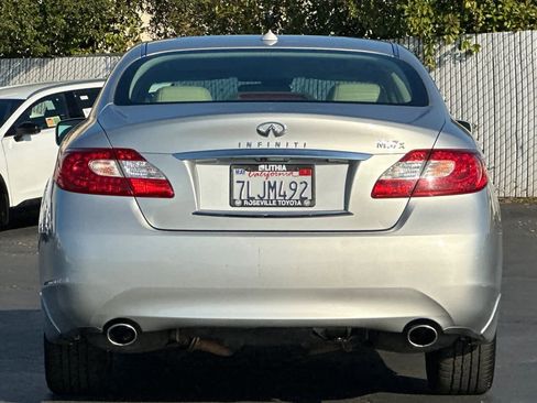 Used 2012 INFINITI M37 w/ Premium Pkg image 8