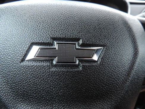 Used 2023 Chevrolet TrailBlazer RS w/ Sun and Liftgate Package image 29