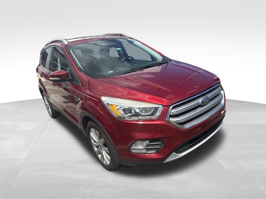Used 2017 Ford Escape Titanium FWD image 2