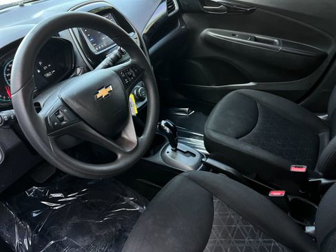 Used 2021 Chevrolet Spark LT FWD image 12