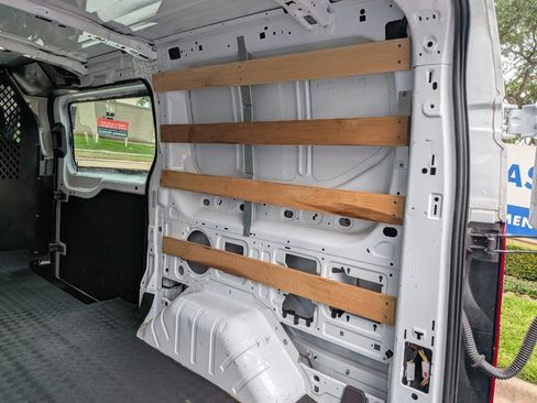 Used 2024 Ford Transit 250 Low Roof w/ Exterior Upgrade Package RWD image 16