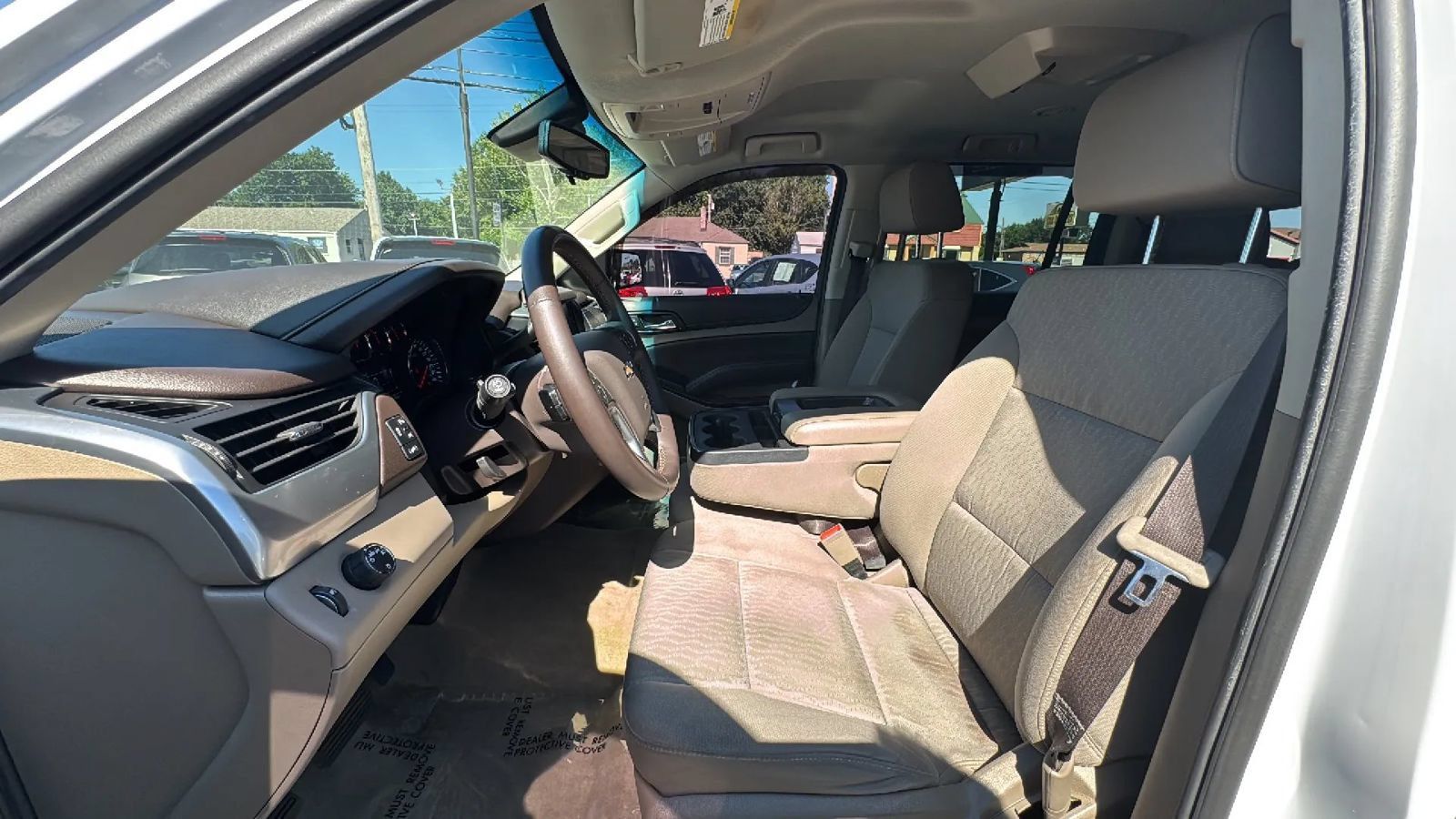 Used 2017 Chevrolet Suburban LS w/ Enhanced Driver Alert Package RWD image 12