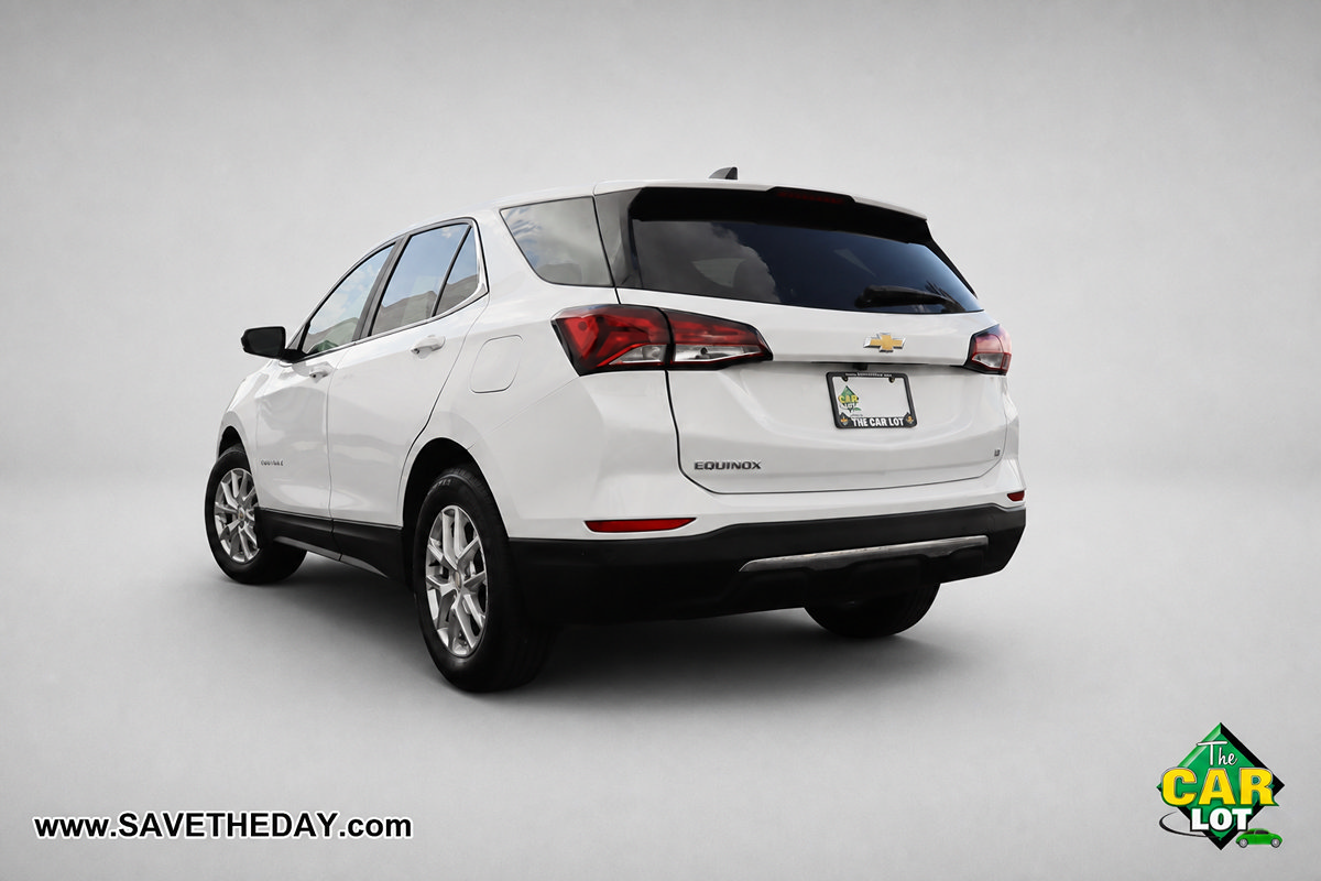 Used 2022 Chevrolet Equinox LT w/ Driver Convenience Package FWD image 6
