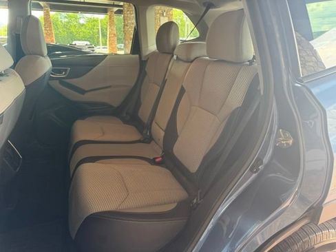 Used 2021 Subaru Forester Premium AWD/4WD image 24