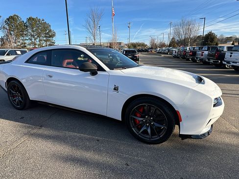 Used 2025 Dodge Charger Scat Pack w/ Track Pack image 5