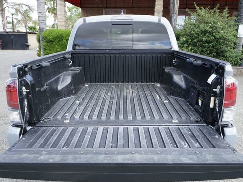 Used 2021 Toyota Tacoma TRD Sport RWD image 8