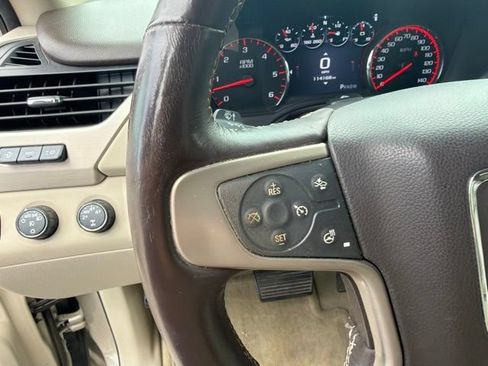 Used 2015 GMC Yukon XL Denali w/ Premium Package AWD/4WD image 47
