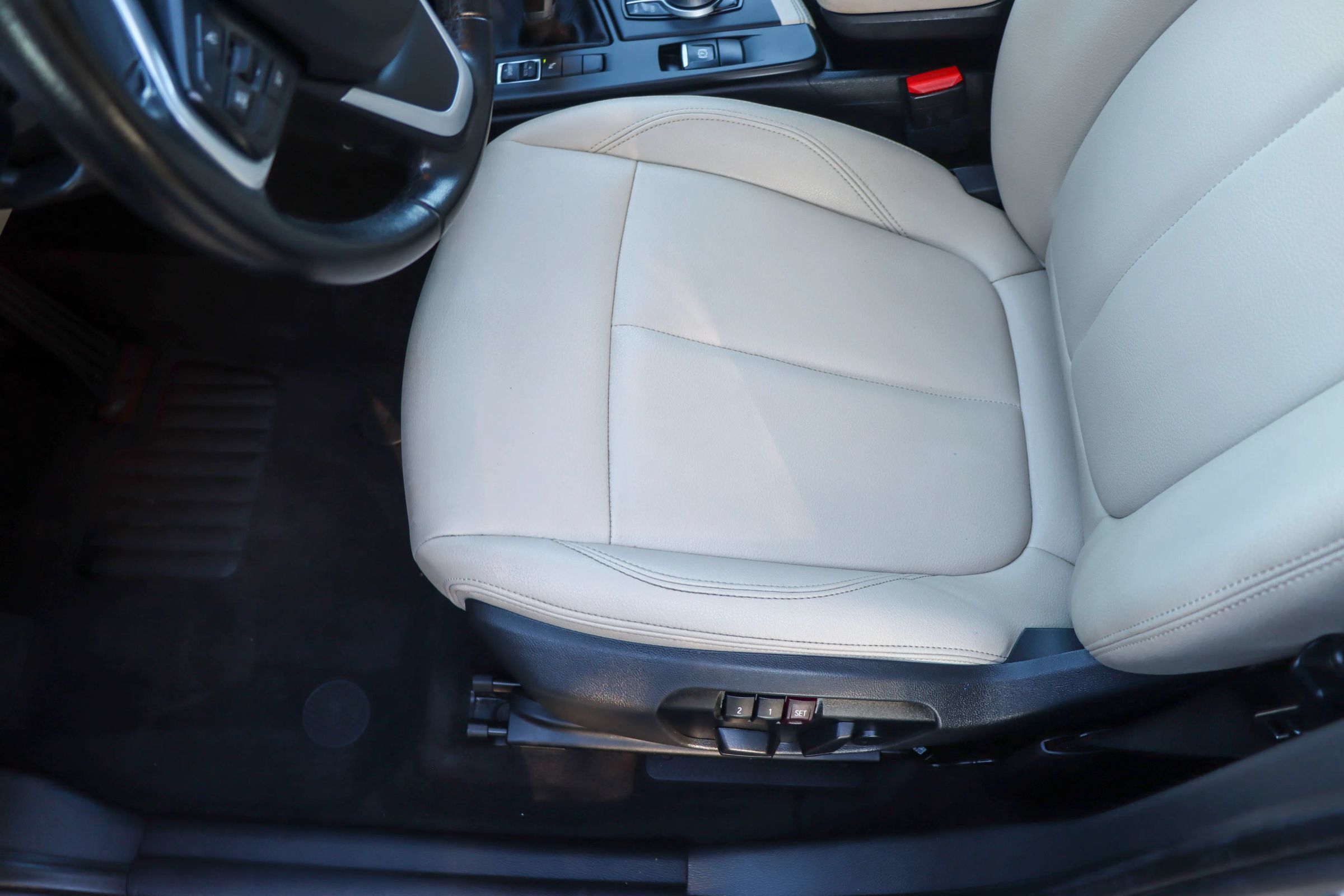 Used 2021 BMW X1 sDrive28i w/ Convenience Package FWD image 16