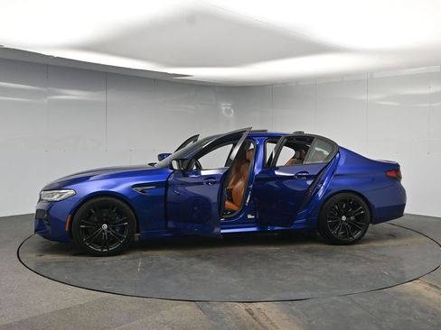 Used 2022 BMW M5 w/ Executive Package image 63