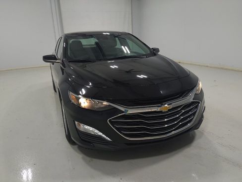 Used 2021 Chevrolet Malibu LT FWD image 14