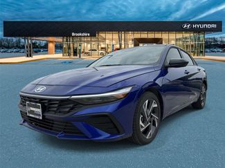 New 2025 Hyundai Elantra Sport image 1