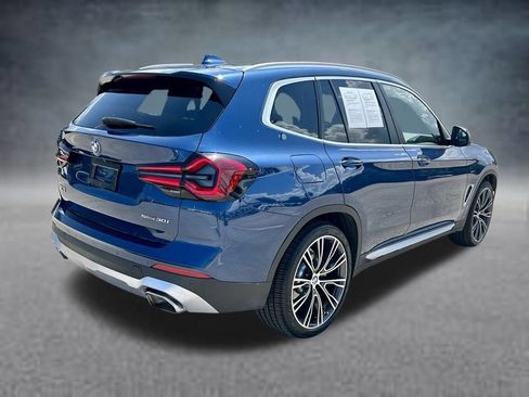 Used 2024 BMW X3 sDrive30i w/ Premium Package RWD image 5