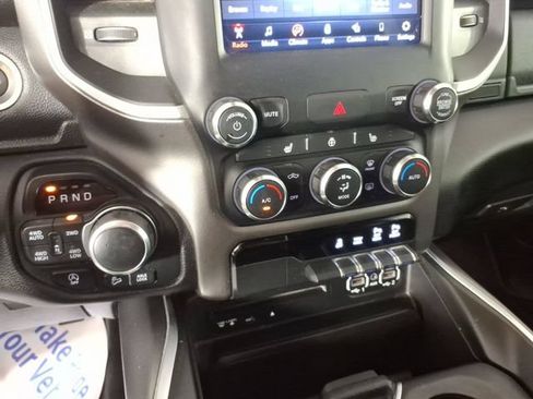 Used 2019 RAM 1500 Big Horn AWD/4WD image 19