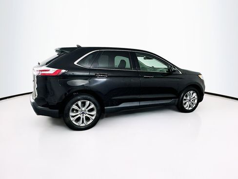 Used 2021 Ford Edge Titanium image 10