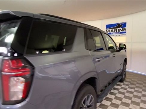 Used 2021 Chevrolet Tahoe Z71 w/ Z71 Signature Package image 2