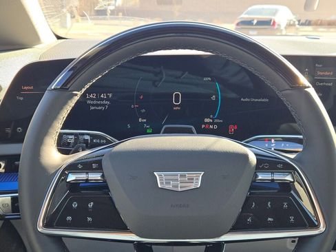 New 2026 Cadillac Optiq Luxury 1 image 31