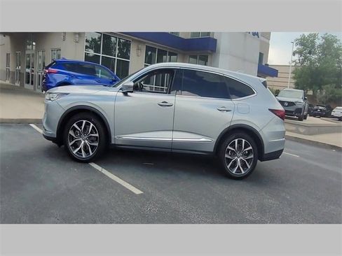 Used 2023 Acura MDX FWD w/ Technology Package image 32