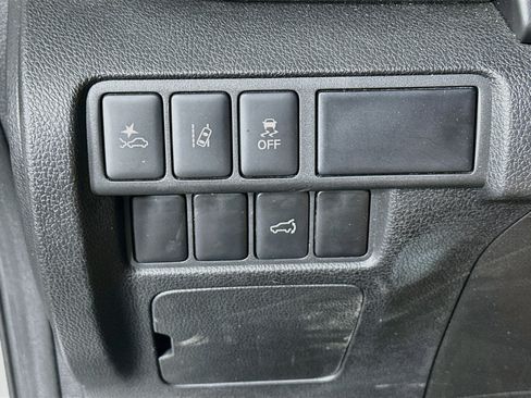 Used 2024 Mitsubishi Eclipse Cross SE AWD/4WD image 17