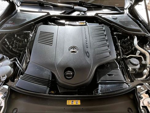 Used 2025 Mercedes-Benz E 450 4MATIC Sedan image 32