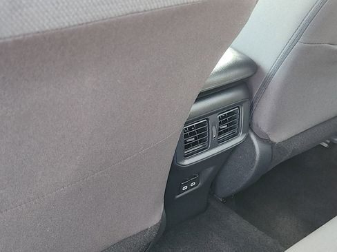Certified 2025 Toyota RAV4 XLE AWD/4WD image 24