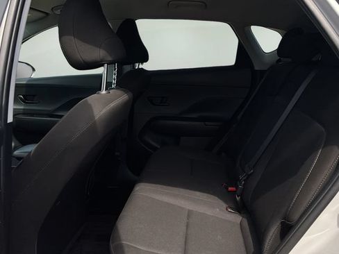 Used 2025 Hyundai Kona SEL FWD image 14