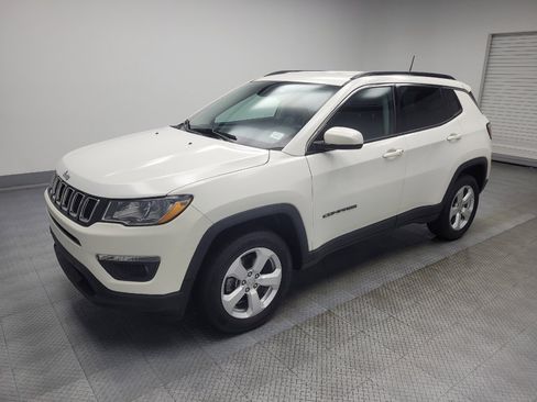 Used 2019 Jeep Compass Latitude w/ Popular Equipment Group image 2