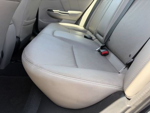 Used 2013 Honda Civic EX-L image 14