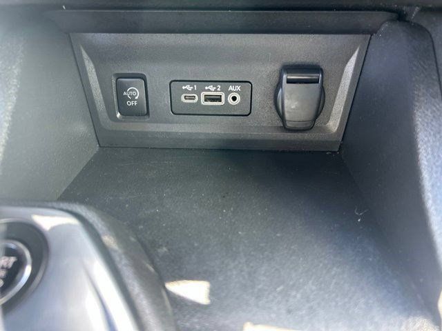 Used 2024 Nissan Sentra SV FWD image 33