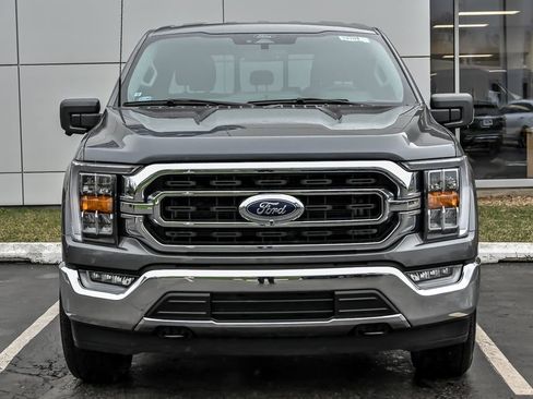Certified 2022 Ford F150 XLT w/ Equipment Group 302A High image 4