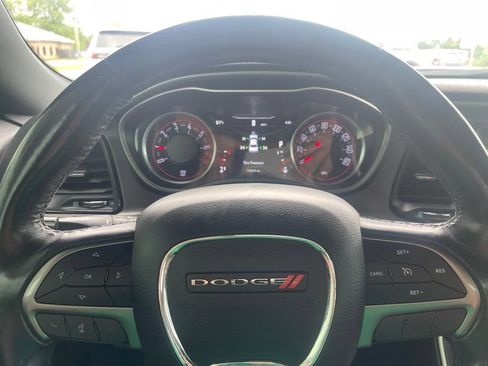 Used 2019 Dodge Challenger SXT w/ Plus Package AWD/4WD image 14