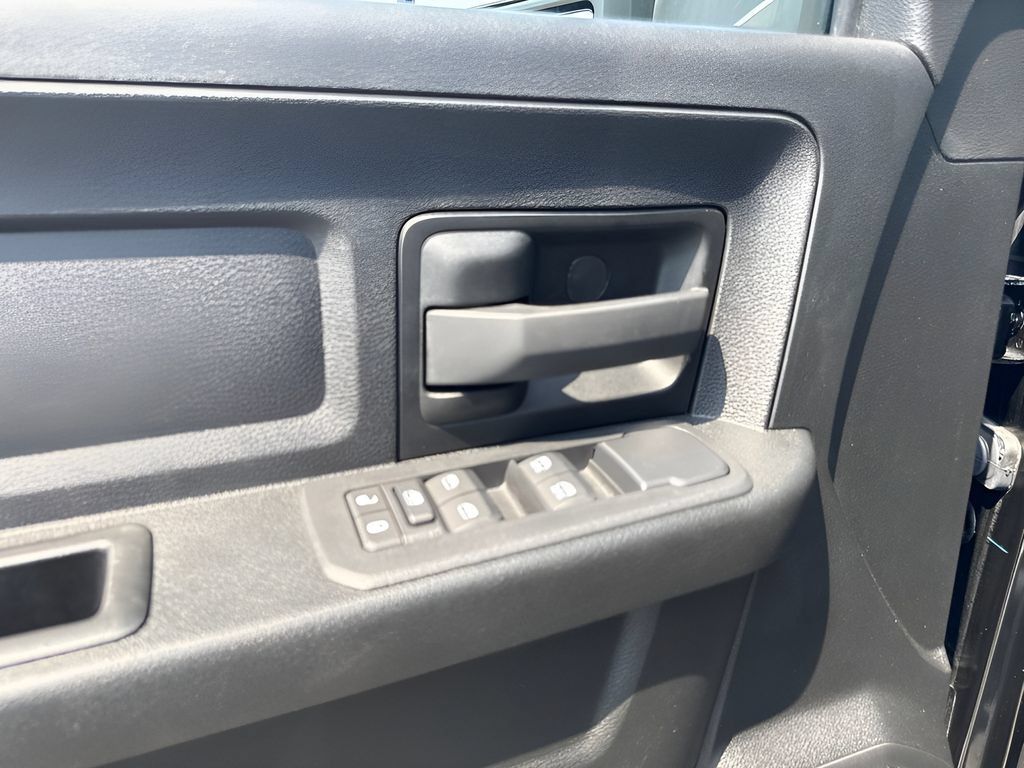 Used 2025 RAM 2500 Tradesman w/ Commercial Features Package AWD/4WD image 21